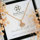 Divine Dulcet ~ Ocean Treasure (24K Skjellhalskjede + Vel Unt hjerte) thumbnail