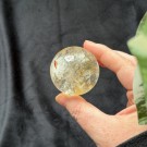 Bergkrystall Kule med Hematitt & Limonitt (Flammekvarts & Golden Healer) thumbnail