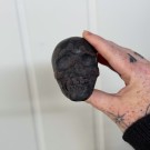 Granat & Arfvedsonitt Hodeskalle, 658g thumbnail