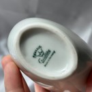 GJENBRUKS-SKATT: Nydelig Blomstervase thumbnail