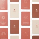 Motherhood Affirmasjonskort ~ 60 påminnelser til mammahjertet thumbnail