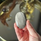Silver Sheen Obsidian Håndstein thumbnail
