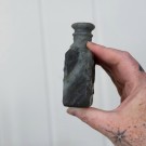 Poison Bottle - Giftflaske i Labradoritt thumbnail