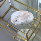 Skolesitt Håndstein #1 (Scolecite) thumbnail