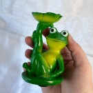 Grønn Frosk Krystallkuleholder thumbnail