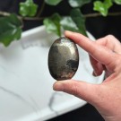 Golden Healer & Pyritt Håndstein #13 thumbnail