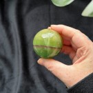 Grønn & Gul Fluoritt Kule thumbnail