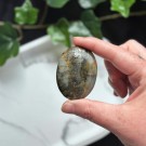 Golden Healer & Pyritt Håndstein #18 thumbnail