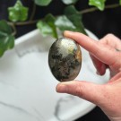 Golden Healer & Pyritt Håndstein #3 thumbnail