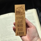 Vel Unt's Bokmerker - Dragon on Books ~ Expand your mind, read a book. thumbnail