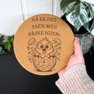 Aggressive Påske Gryteunderlag - Nå er det faen meg påske igjen! thumbnail