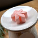 Japanese Magnolia - Natural Soy Wax Melts thumbnail