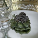 Edderkopp på blad - Fruit Jasper & Serpentin #2 thumbnail