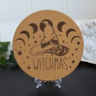 ~Witchcraft Edition~ Vel Unt's Gryteunderlag - Merry Witchmas thumbnail