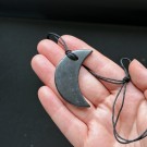 Shungitt Måne Smykke thumbnail