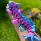 Stor Axolotl Dragon - Rosa & Blå thumbnail