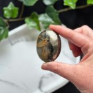 Golden Healer & Pyritt Håndstein #3 thumbnail