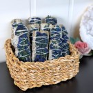 Hvit Salvie & Blå Sinuata - Renselsesbunt for ro, beskyttelse og klarhet thumbnail