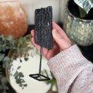 Svart Turmalin på stativ #1 thumbnail