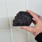 Granat & Arfvedsonitt Hodeskalle, 658g thumbnail