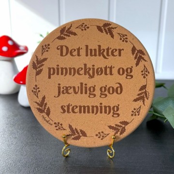 Vel Unt's Aggressive Jule Gryteunderlag - Det lukter pinnekjøtt og jævlig god stemning