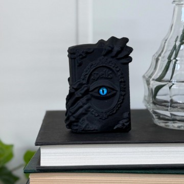 Book of Spells i Matt Svart Obsidian