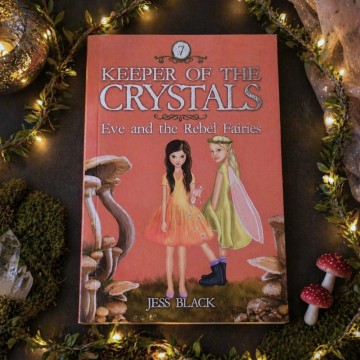 Keeper of the Crystals - Eve og de opprørske feene