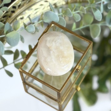 Creamy Hvit Månestein #2