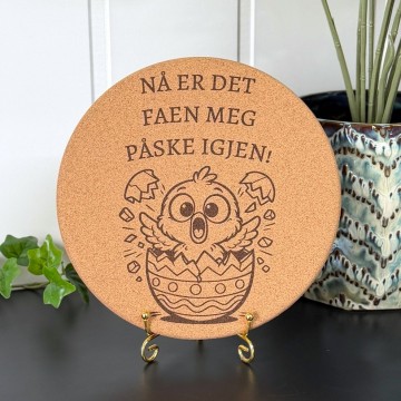 Aggressive Påske Gryteunderlag - Nå er det faen meg påske igjen!