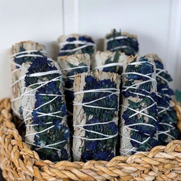 Hvit Salvie & Blå Sinuata - Renselsesbunt for ro, beskyttelse og klarhet