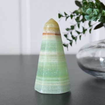 Pistasj Kalsitt Tårn