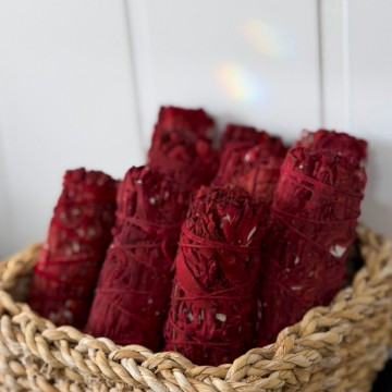 Dragon’s Blood Sage - Renselsesbunt for beskyttelse, styrke & intensjon